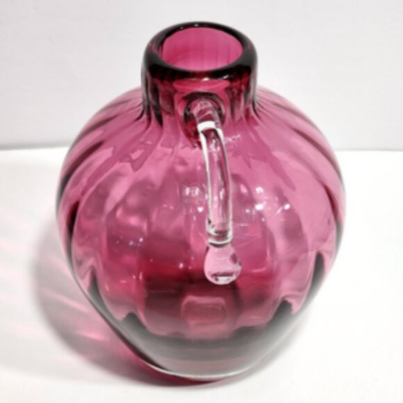 Vintage 6" Hand Blown Pilgrim Glass Cranberry Int Optic Rib Style Glass Pitcher - Picture 5 of 10